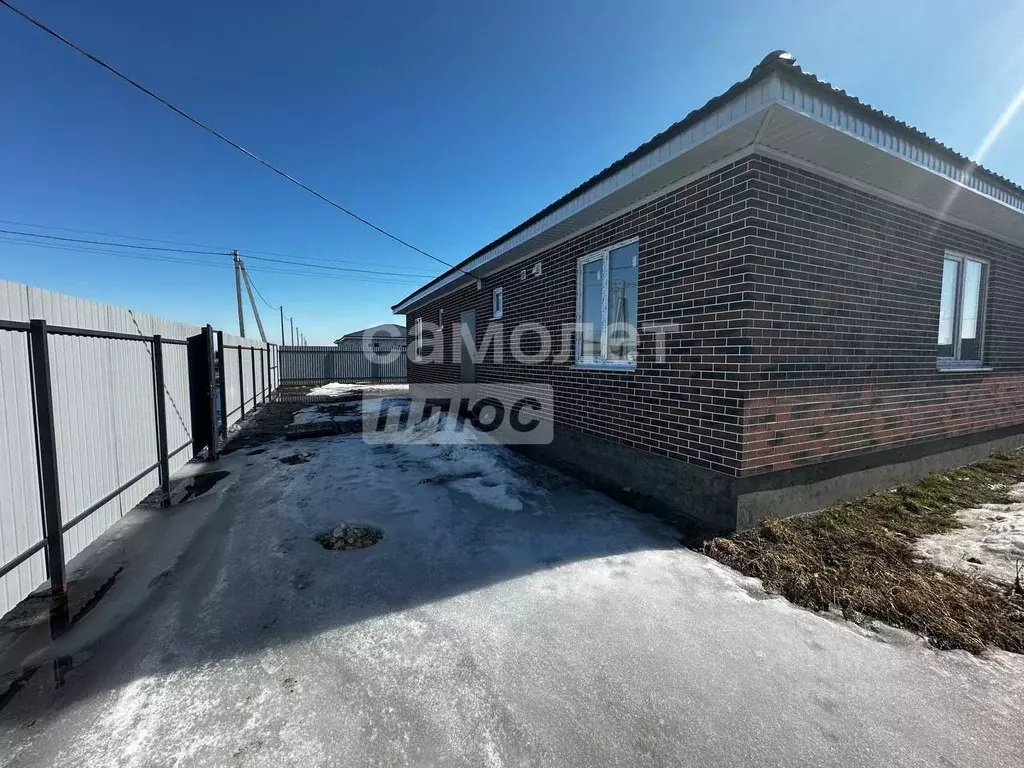 Дом в Курская область, Курский район, Рышковский сельсовет, Кислино ... - Фото 1