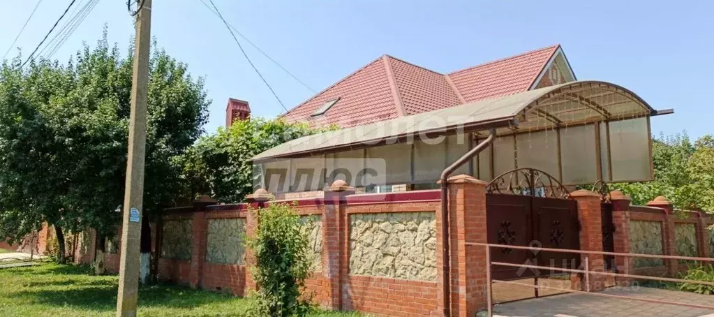 Дом в Краснодарский край, Динской район, с. Красносельское, Молодежный ... - Фото 2