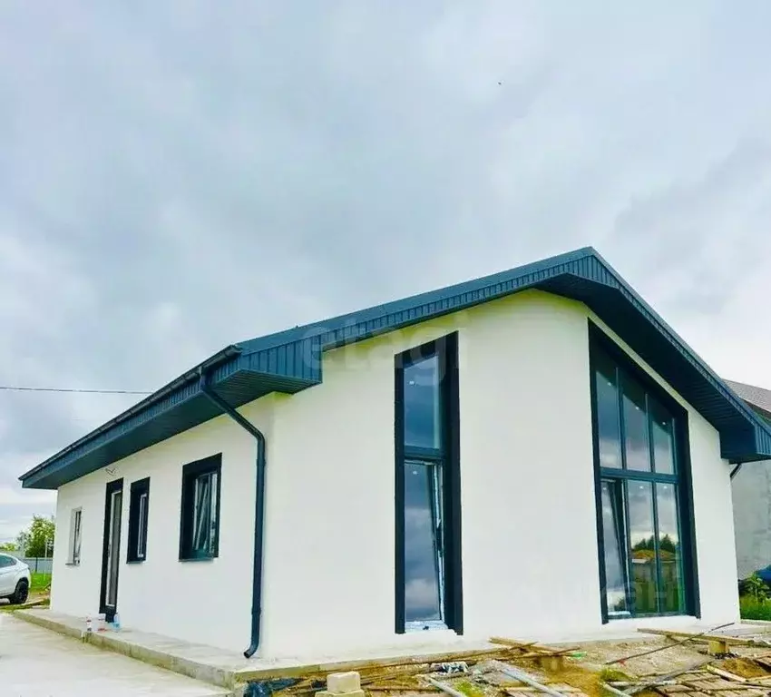 Дом в Калининградская область, Гурьевский муниципальный округ, пос. ... - Фото 1