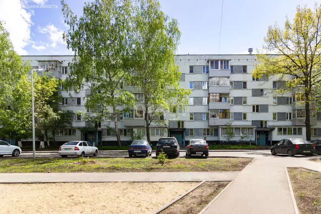 4-комнатная квартира: Набережные Челны, Шишкинский бульвар, 7 (73.5 м) - Фото 2