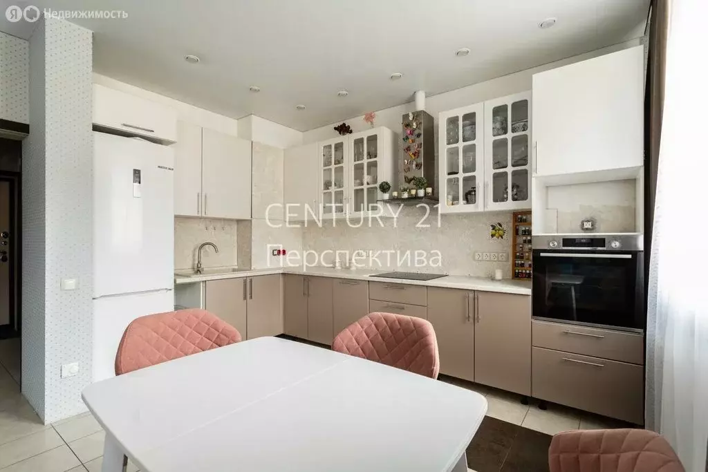 3-комнатная квартира: деревня Мотяково, 65к6 (66 м) - Фото 1