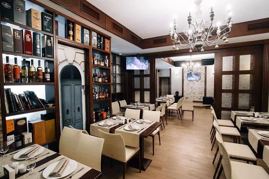 2-к кв. Крым, Ялта ул. Пушкинская, 9Б (56.0 м) - Фото 2