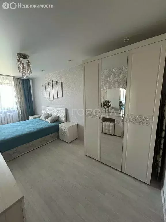 3-комнатная квартира: Яровое, улица 40 лет Октября, 7 (61.6 м) - Фото 1