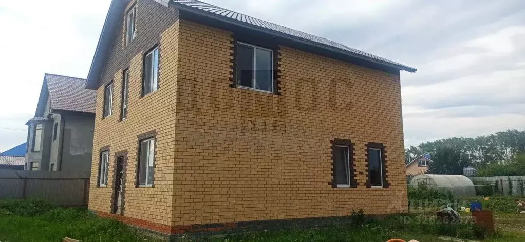 Дом в Свердловская область, Екатеринбург ул. Черноземная, 10 (165 м) - Фото 1