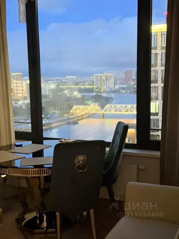 3-к кв. Москва Новоданиловская наб., 8к2 (62.0 м) - Фото 0