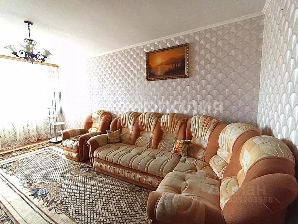 3-к кв. Амурская область, Белогорск Вольный пер., 15 (82.1 м) - Фото 1
