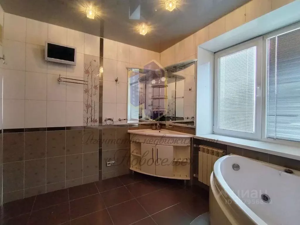 1-к кв. Белгородская область, Старый Оскол Восточный мкр, 3 (39.0 м) - Фото 1