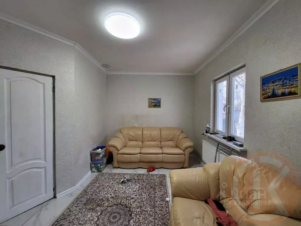 Дом в Крым, Сакский район, Суворовское с/пос, с. Великое  (102 м) - Фото 1