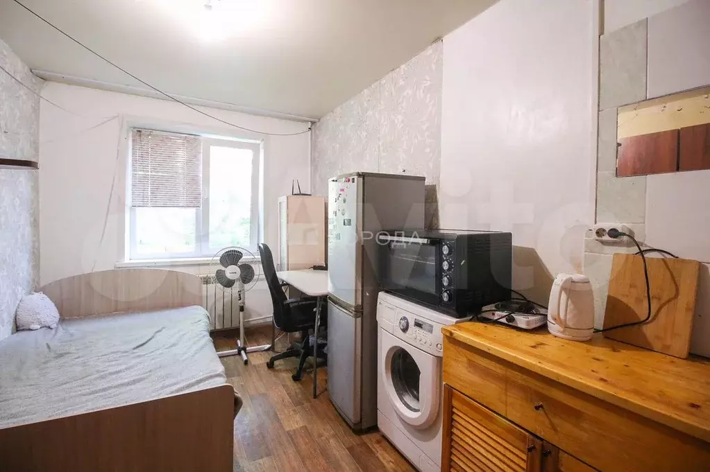 Комната 11 м в 3-к., 1/5 эт. - Фото 0