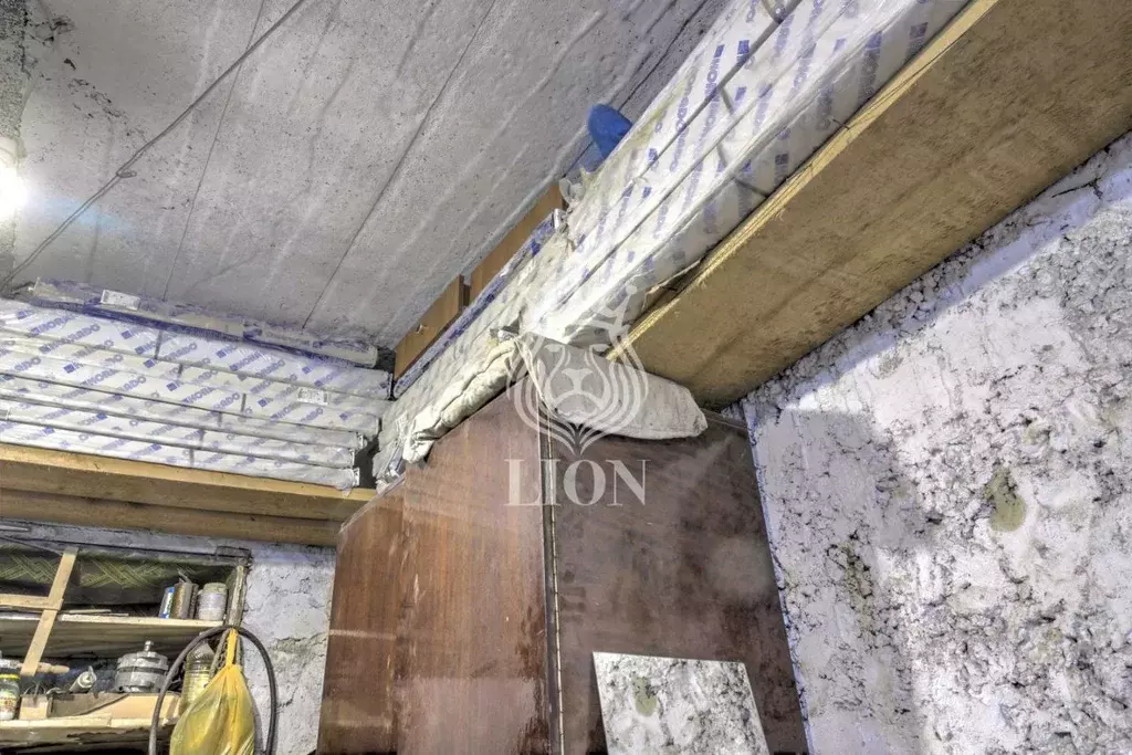 Гараж в Крым, Алушта ул. Октябрьская (24 м) - Фото 1