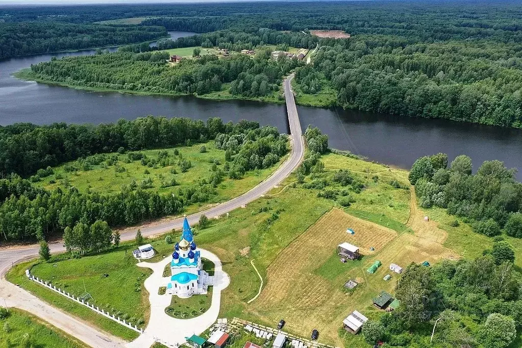 Участок в Тверская область, Зубцовский муниципальный округ, д. ... - Фото 1