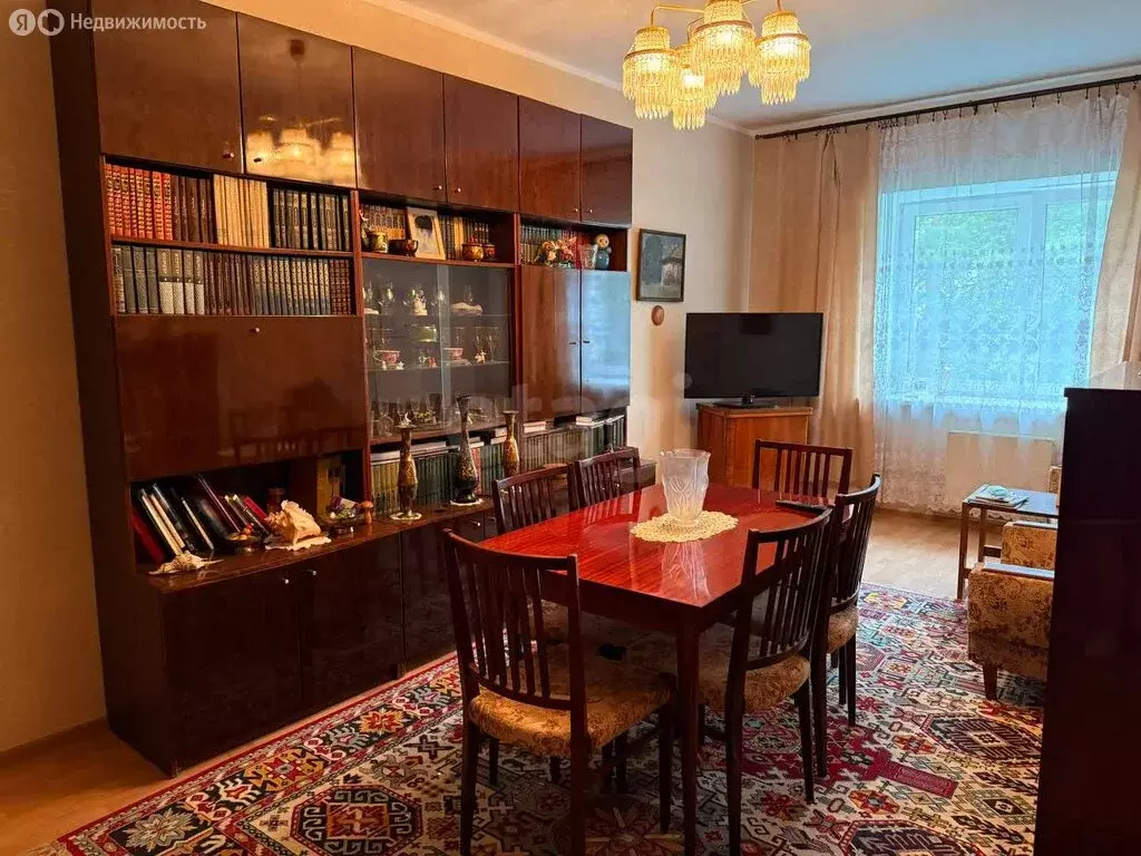 2-комнатная квартира: Кузьмолово, Заозёрная улица, 1 (55.8 м) - Фото 0