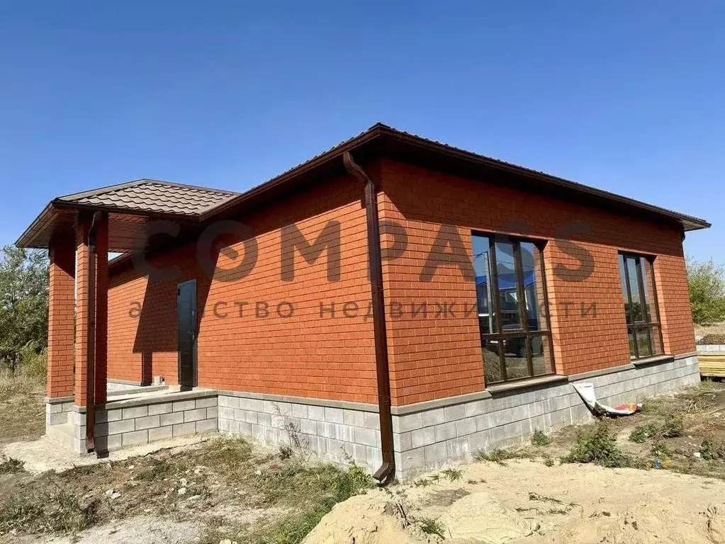 Дом в Белгородская область, Корочанский район, Мелиховское с/пос, с. ... - Фото 2