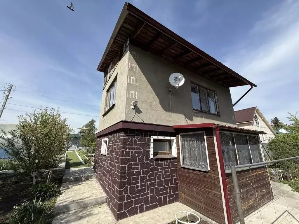 Дом в Свердловская область, Екатеринбург пер. Врачей (45 м) - Фото 2