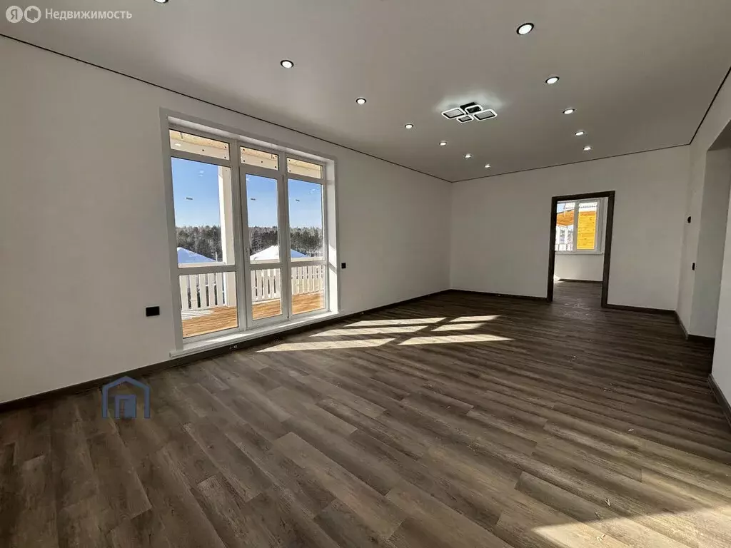 Дом в село Мамоны, Верхний переулок (200 м) - Фото 2