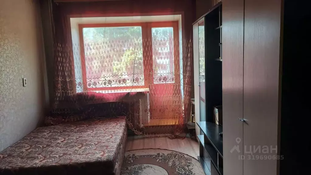 1-к кв. Кемеровская область, Кемерово Инициативная ул., 32 (30.0 м) - Фото 0