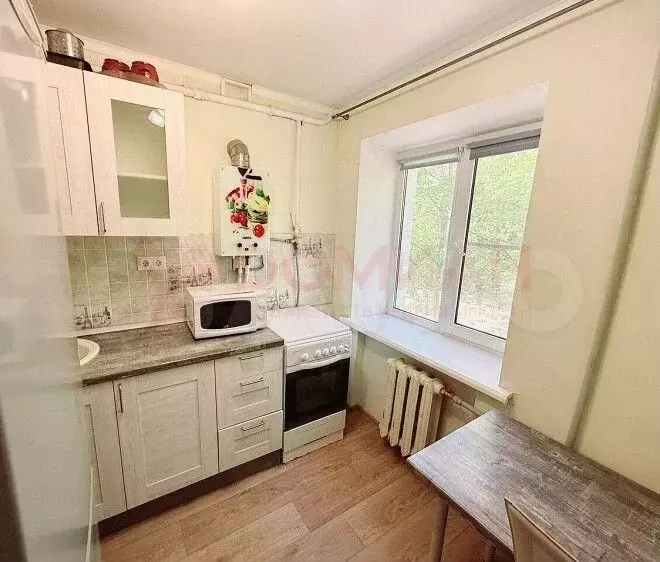 1-к. квартира, 30 м, 2/5 эт. - Фото 1
