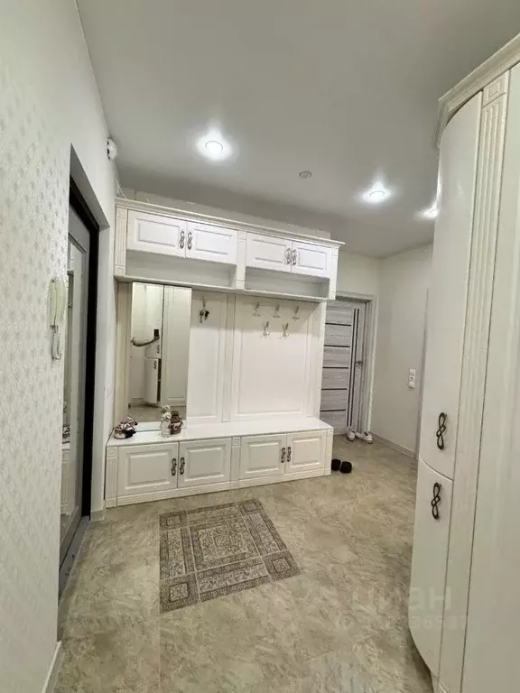 3-к кв. Санкт-Петербург ул. Русановская, 17к2 (87.6 м) - Фото 1