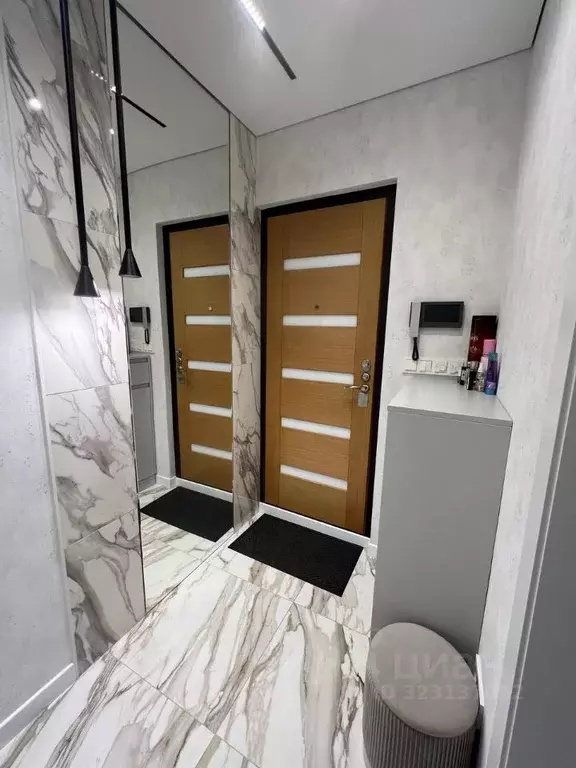 3-к кв. Ленинградская область, Кировск ул. Энергетиков, 6 (64.6 м) - Фото 2