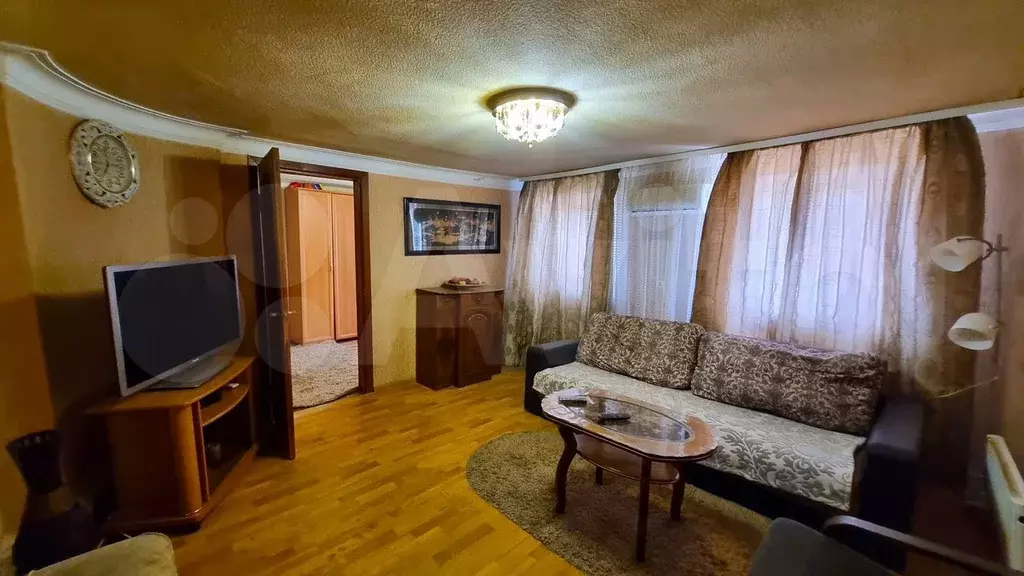 Доля в 2-к. квартире, 36,9 м, 1/2 эт. - Фото 1