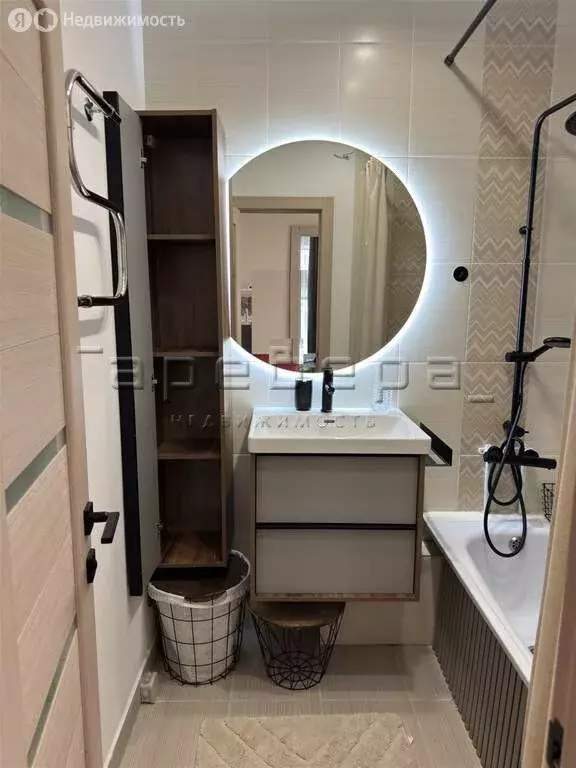 2-комнатная квартира: Красноярск, улица Петра Подзолкова, 28 (63 м) - Фото 1