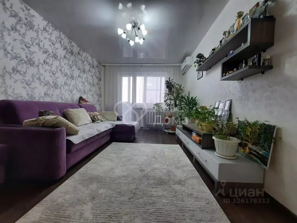 3-к кв. Волгоградская область, Волгоград ул. Академика Павлова, 8 ... - Фото 1