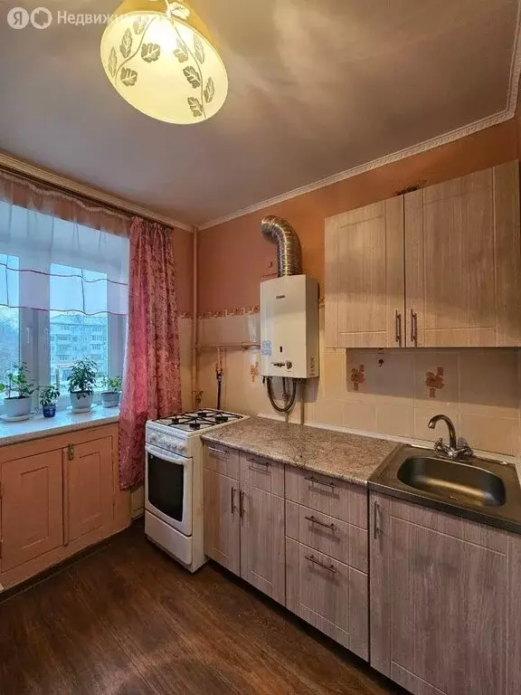 2-комнатная квартира: Нижний Новгород, улица Героя Советского Союза ... - Фото 2