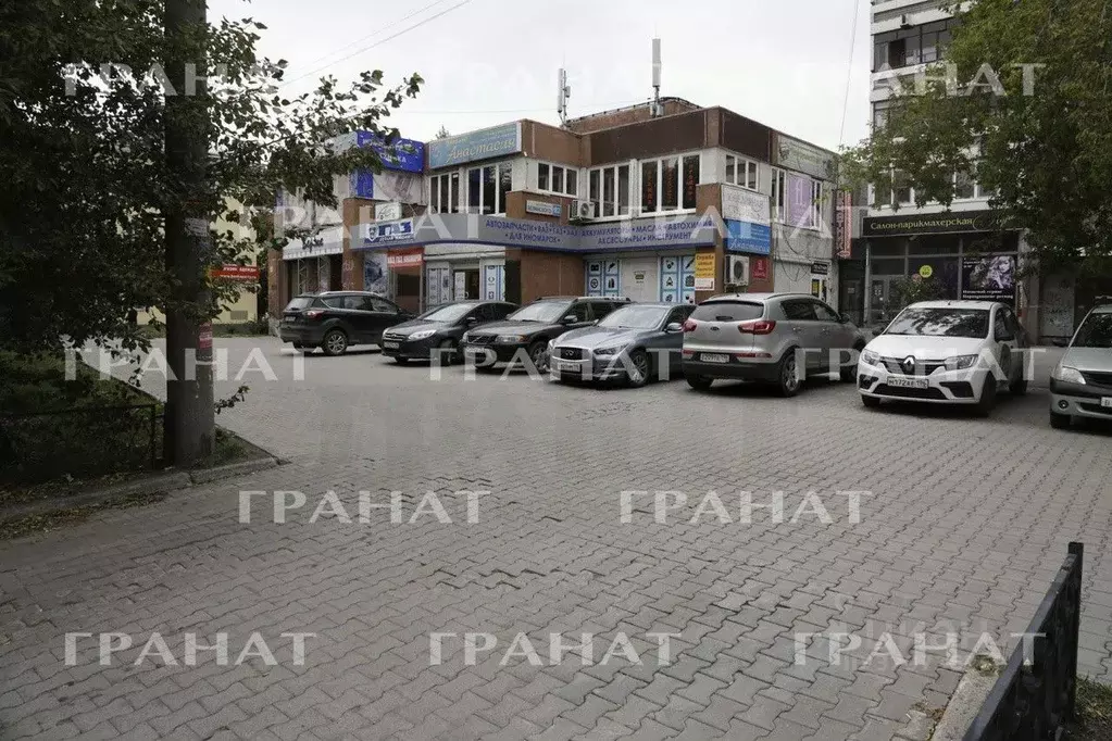 Офис в Свердловская область, Екатеринбург ул. Белинского, 182А (20 м) - Фото 1