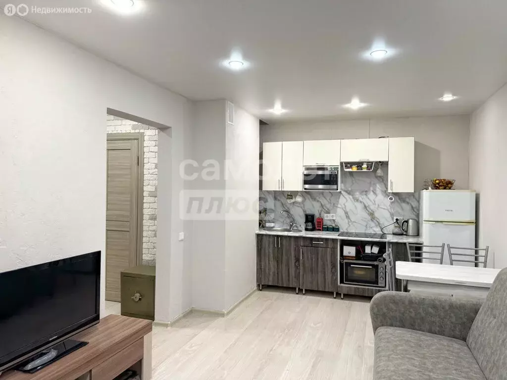 1-комнатная квартира: Киров, Мостовицкая улица, 1 (36.8 м) - Фото 1