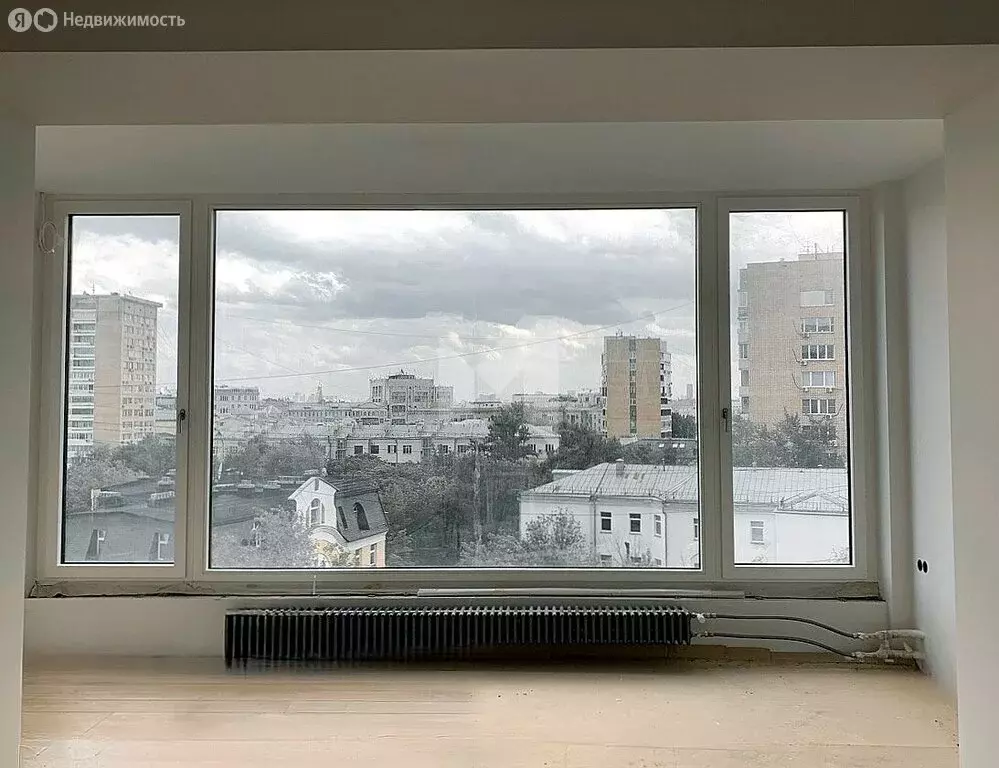 3-комнатная квартира: Москва, улица Спиридоновка, 18 (142 м) - Фото 0