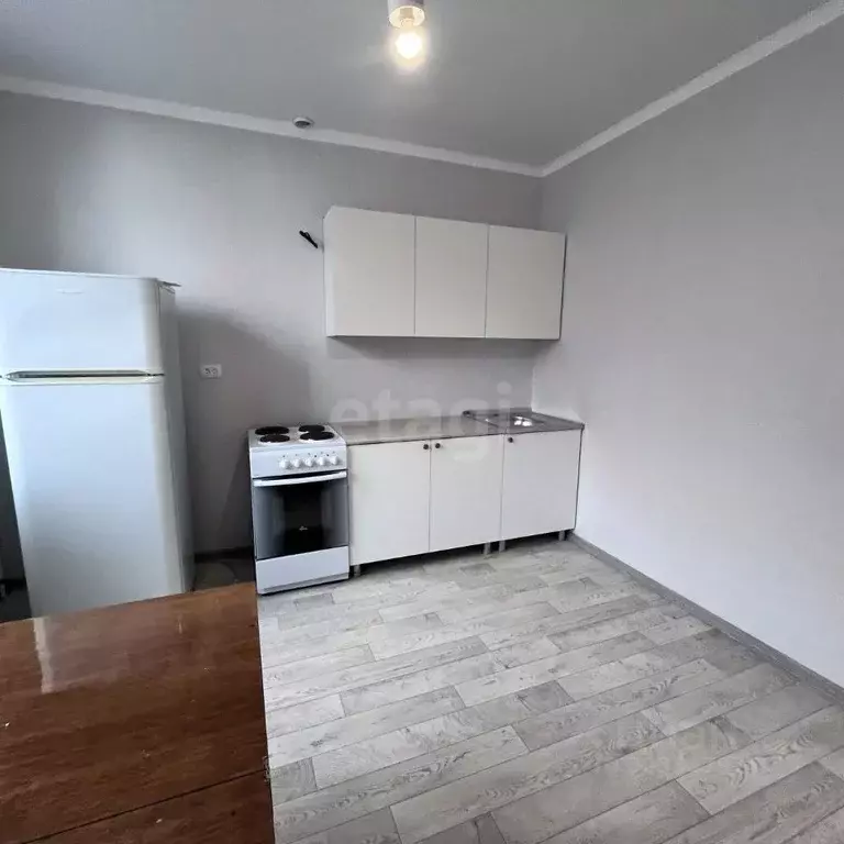 1-к кв. Оренбургская область, Оренбург Уральская ул., 2/20 (40.7 м) - Фото 2