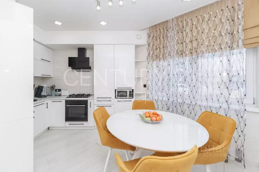 2-к кв. Калининградская область, Гурьевск Крайняя ул., 3А (58.5 м) - Фото 1