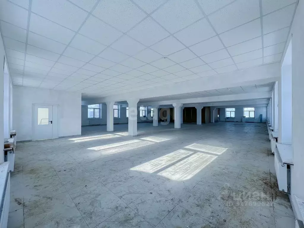 Помещение свободного назначения в Мордовия, Саранск ул. Кирова, 63 ... - Фото 0