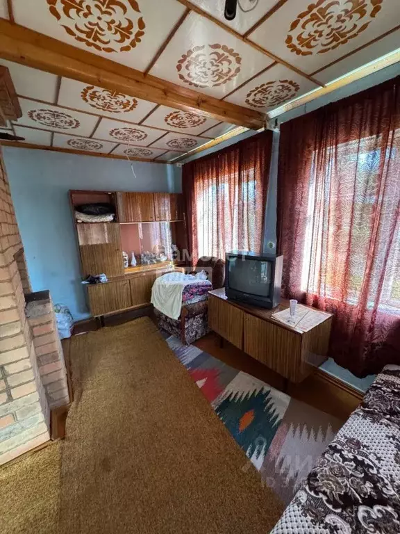 Дом в Свердловская область, Алапаевск Клубная ул., 24 (16 м) - Фото 1