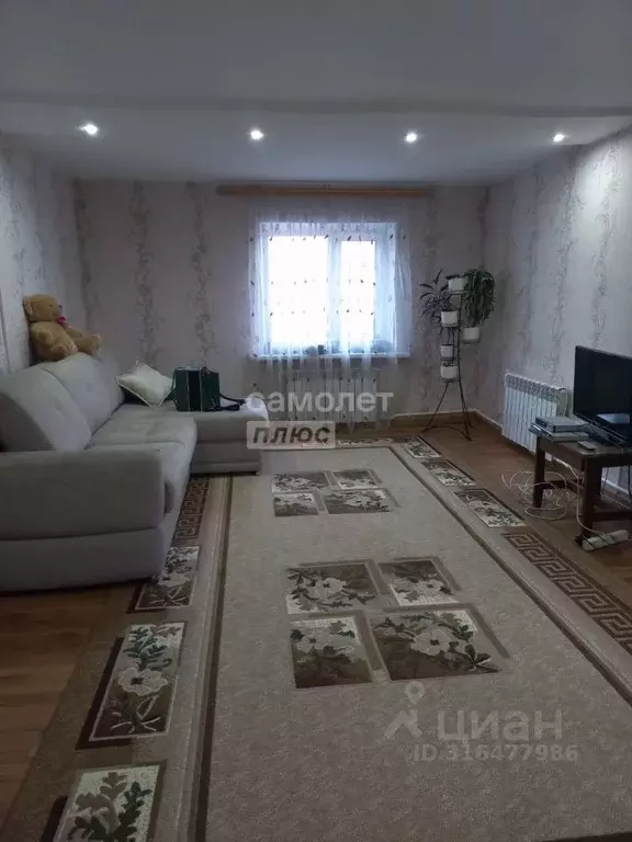 Дом в Марий Эл, Медведевский район, Краснооктябрьский городское ... - Фото 0