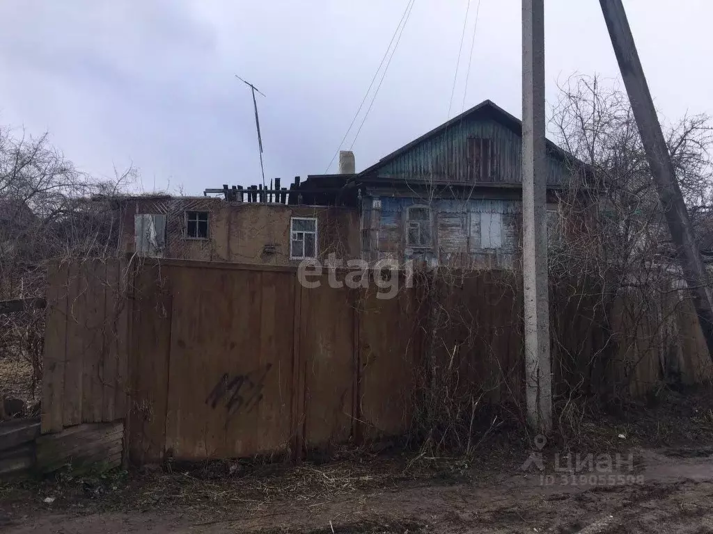 Дом в Саратовская область, Балашов ул. Малая Урицкого, 16 (42 м) - Фото 1