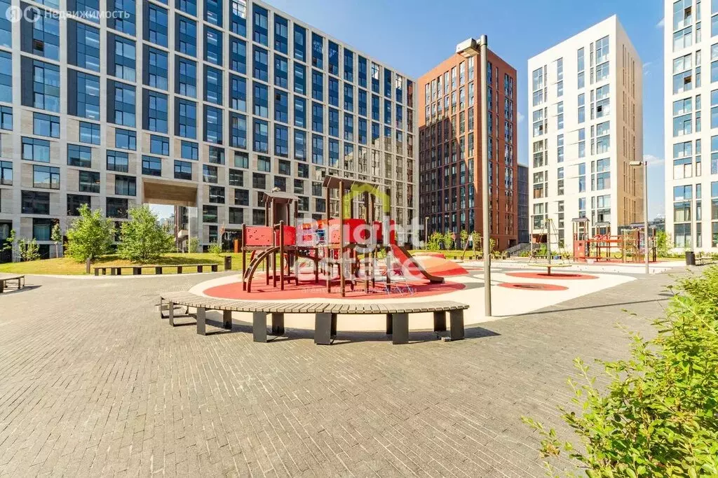 3-комнатная квартира: Москва, Усачёва улица, 15А (129.9 м) - Фото 1