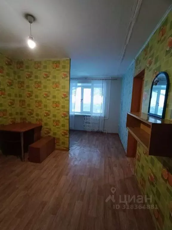 Комната Оренбургская область, Орск пос. ОЗТП, 4-й мкр, 1 (31.7 м) - Фото 0
