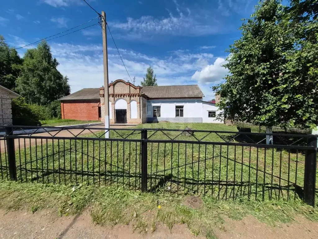 Помещение свободного назначения в Башкортостан, Кармаскалинский район, ... - Фото 1