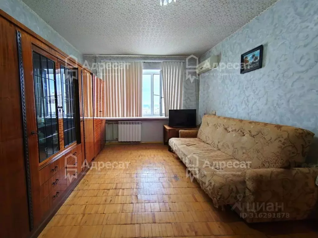 1-к кв. Волгоградская область, Волгоград Невская ул., 6а (32.9 м) - Фото 0