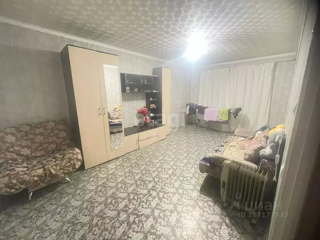2-к кв. Амурская область, Райчихинск Пионерская ул., 64А (54.7 м) - Фото 0