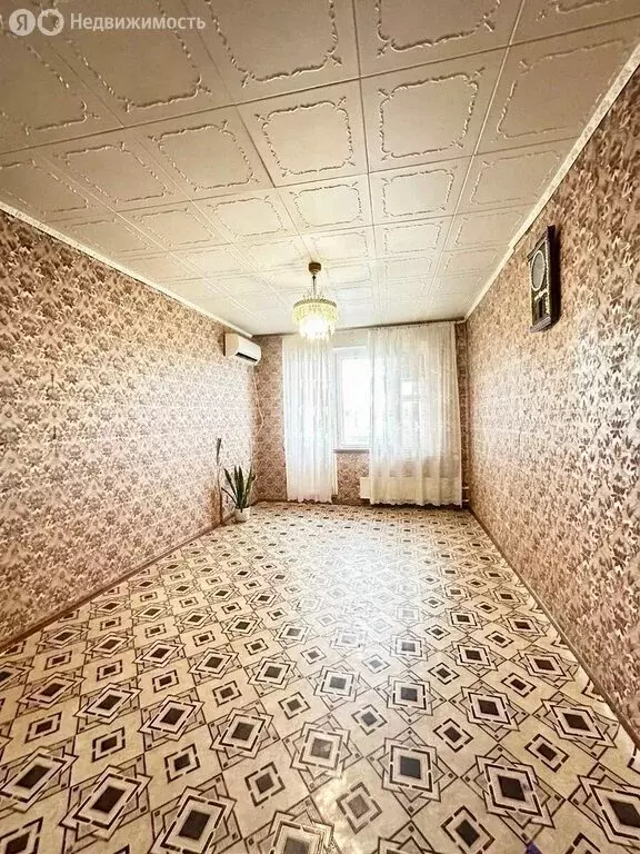 2-комнатная квартира: Астрахань, Курская улица, 57 (50 м) - Фото 1