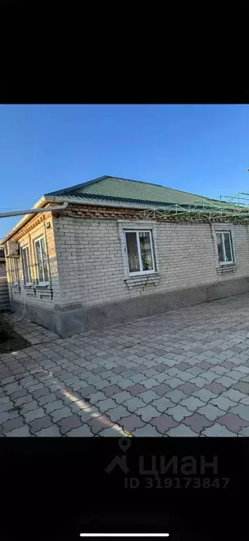Дом в Ставропольский край, Минеральные Воды просп. 22-го Партсъезда ... - Фото 0