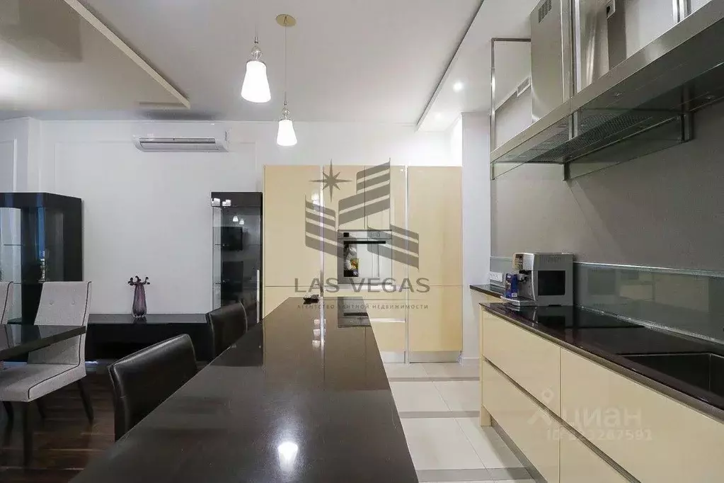 2-к кв. Татарстан, Казань просп. Альберта Камалеева, 1 (100.0 м) - Фото 2