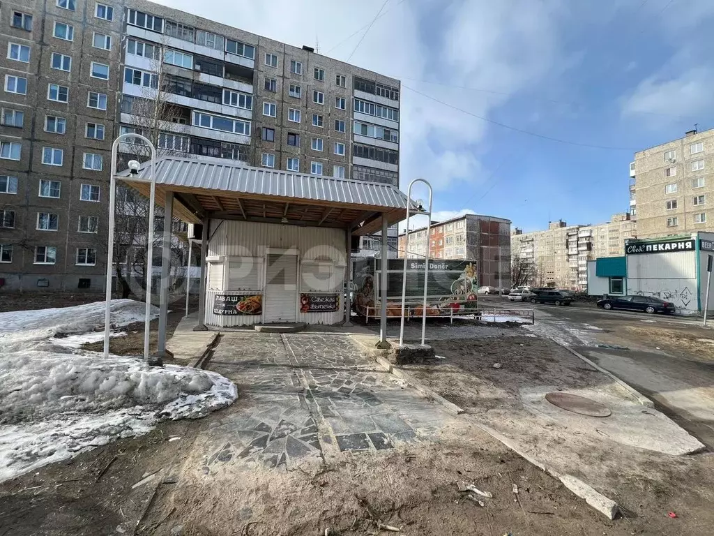 Торговая площадь в Мурманская область, Мончегорск Кумужинская ул., 5А ... - Фото 0