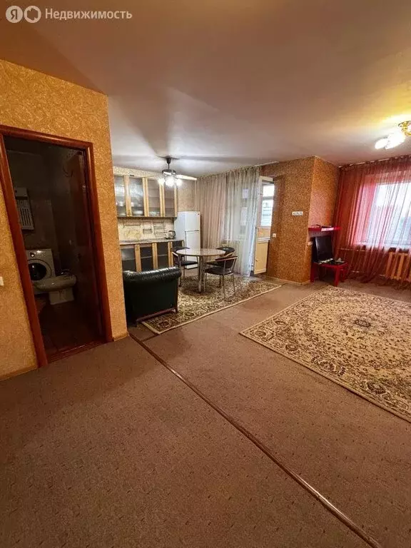 2-комнатная квартира: Пермь, Подлесная улица, 3А (66.8 м) - Фото 1