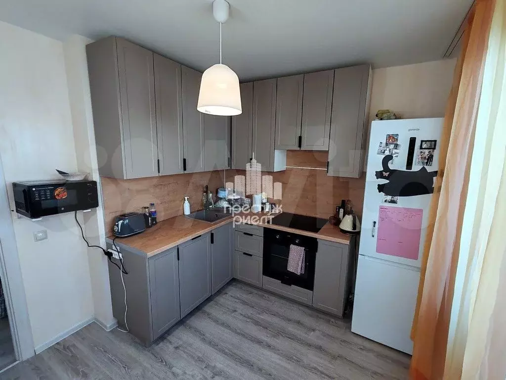 2-к. квартира, 65 м, 4/10 эт. - Фото 0