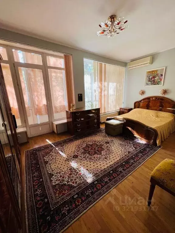 3-к кв. Крым, Ялта ул. Киевская, 12 (103.0 м) - Фото 0