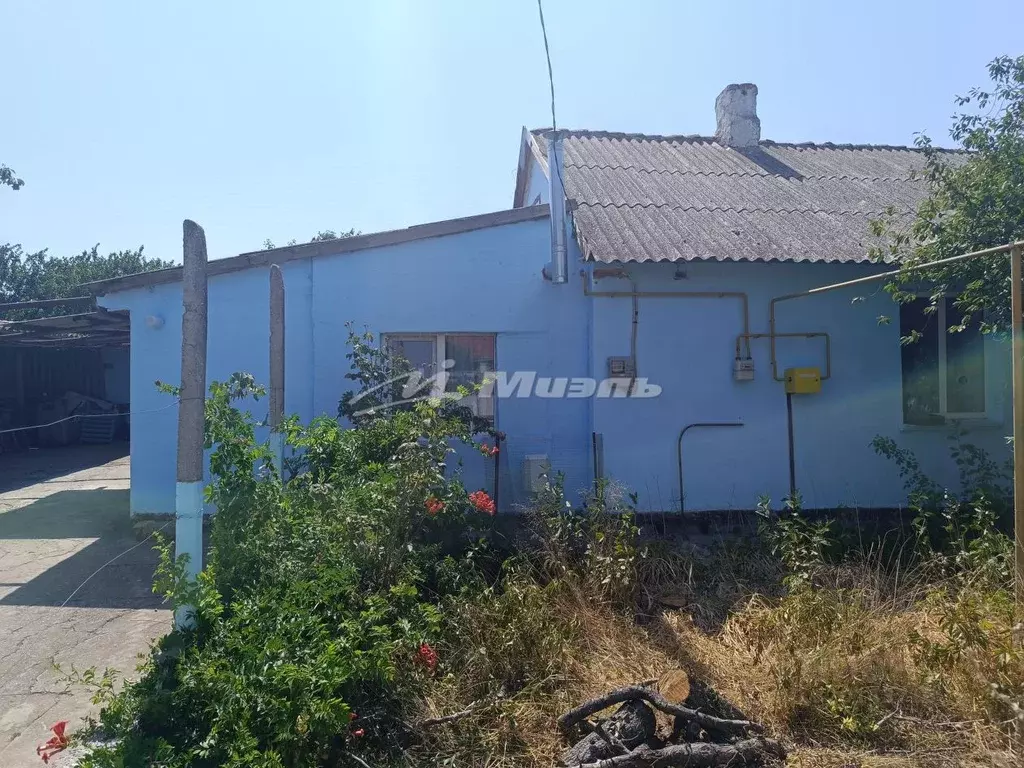 Дом в Крым, Симферопольский район, с. Урожайное ул. Гагарина, 41 (63 ... - Фото 0