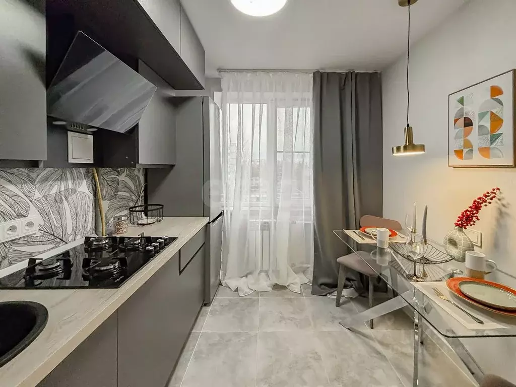 3-к кв. Псковская область, Псков просп. Энтузиастов, 3 (65.2 м) - Фото 1